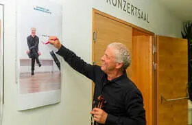 19. August 2026 - Con la chitarra in mano Bild 28